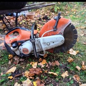 Stihl Orange and White Power Saw
